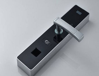 通川24小时上门开锁公司